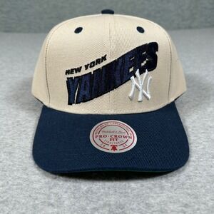 Mitchell & Ness New York Yankees MLB‎ Retro Type Pro Crown Snapback Hat Cap